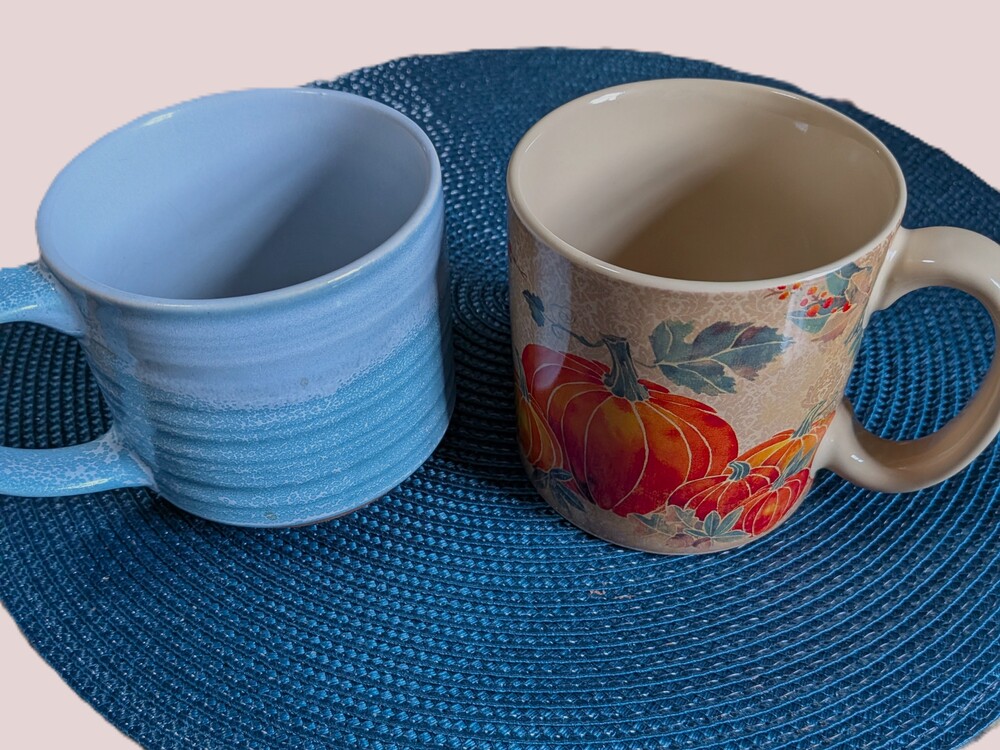 Seasonal Two Piece Mug Set